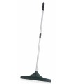 Brosse pour gazon synthétique
