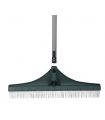 Brosse pour gazon synthétique
